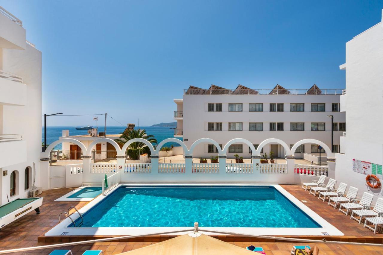 Hotel Apartamentos Vibra Lux Mar Ибица Экстерьер фото